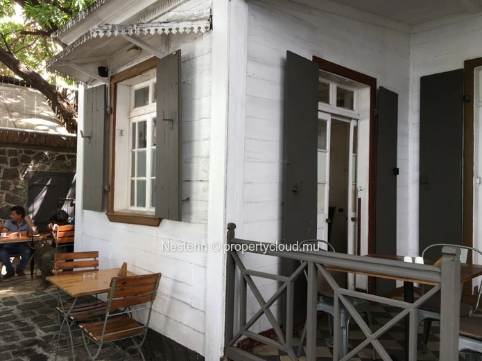 Restaurant colonial et historique 