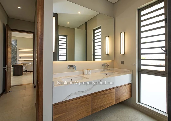Villa moderne et exclusive de 4 chambres avec vue sur la mer 