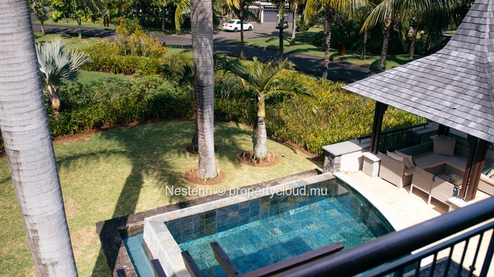 Villa meublée avec prestations haut de gamme – Golf, nature et mer.