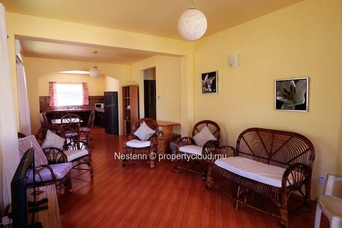 Maison de 2 chambres avec jardin spacieux et cuisine extérieure