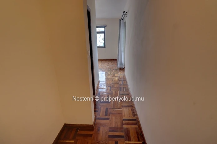 Elegant furnished penthouse with stunning views