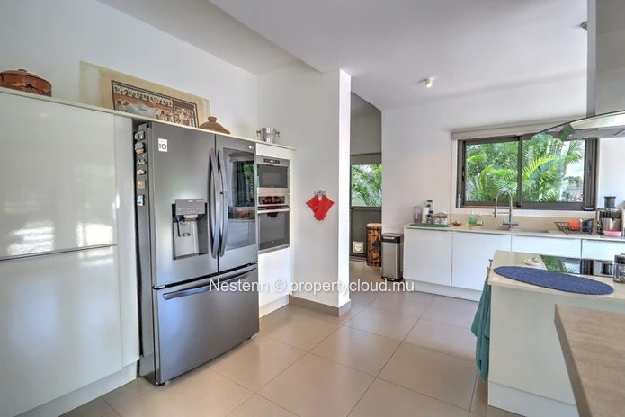 Villa 4 chambres + studio indépendant