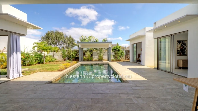 Villa contemporaine de 4 chambres en résidence sécurisée. 