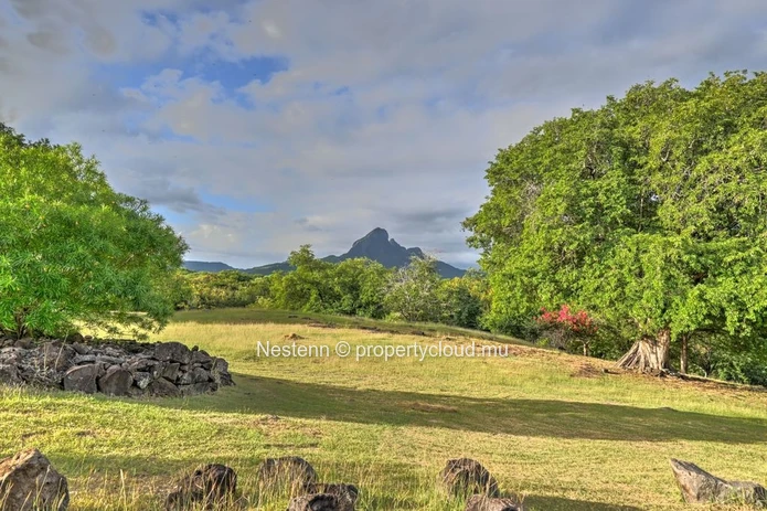 Terrain d'exception de 2 167,66 m² 