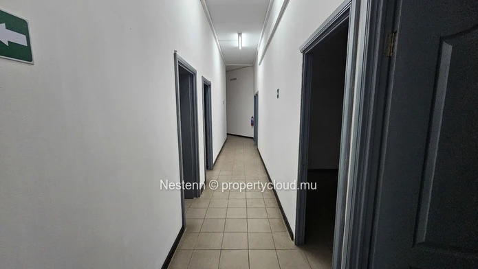 Bureau de 560m²  