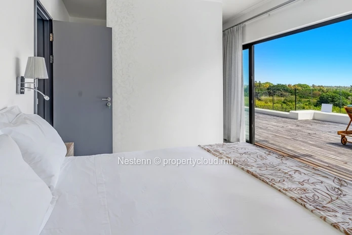 Superb 3-bedroom penthouse nestled in a secure residence