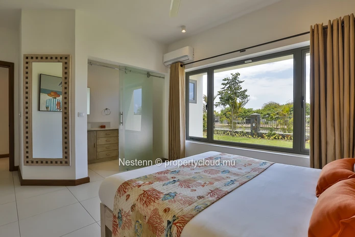Villa moderne de 4 chambres en résidence sécurisée