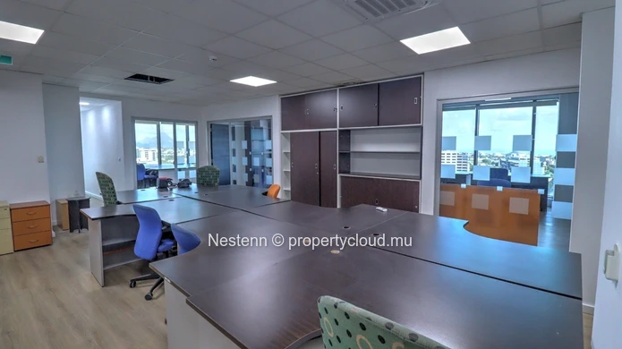 Bureau haut de gamme 