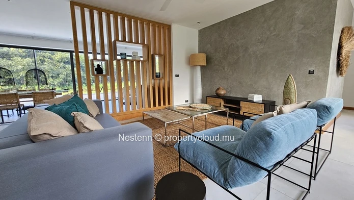 Villa neuve de 4 chambres