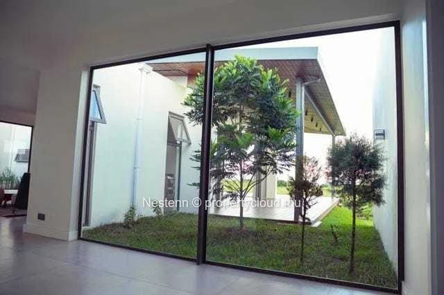 Villa de 285 m2 sur 1000 m2 de jardin au cœur de la nature