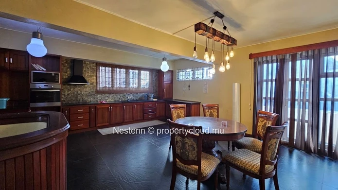 Appartement au rez-de-chaussée
