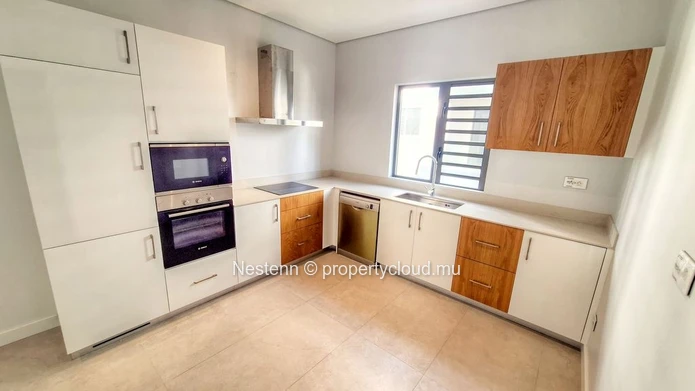 Brand new apartment of 2 bedrooms close to amenities