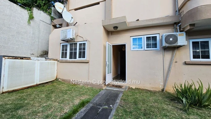 Appartement au rez-de-chaussée