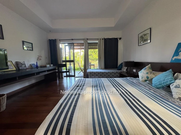 Villa d'exception au cœur d'un domaine privé