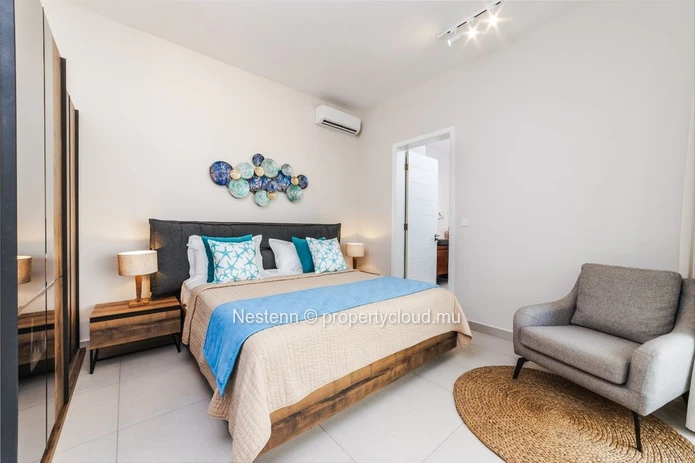 Luxueux penthouse de 3 chambres avec une vue imprenable sur la mer.