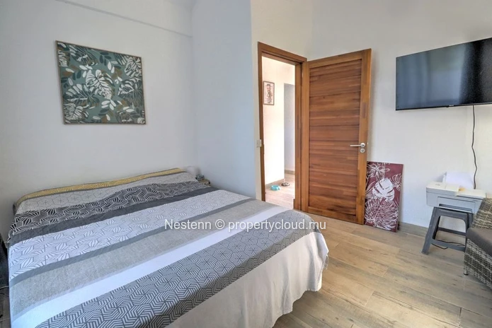 Charmante villa tropicale de 2 chambres avec piscine et jardin privés