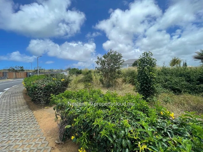 Residential Land of 838.78 M²/19.9 Perches.