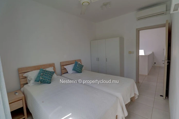 Townhouse de 3 Chambres avec piscine