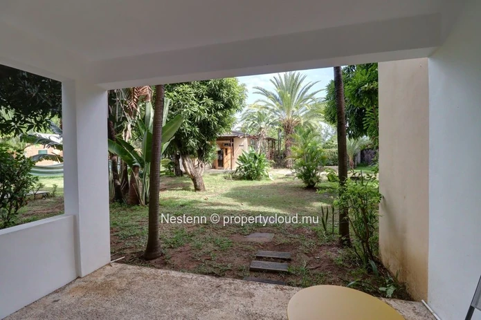 Spacious 50 sqm Studio in Secure Residence with Pool & Shared Laundry Facilities