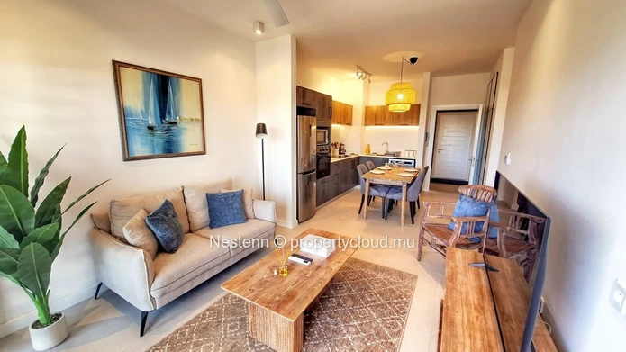 Charmant appartement flambant neuf de 2 chambres, décoré avec goût