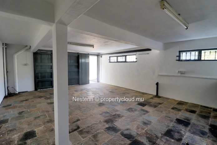Villa rénovée de 3 chambres proche de la plage 