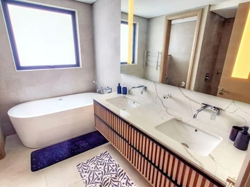 3 Bedroom Apartment