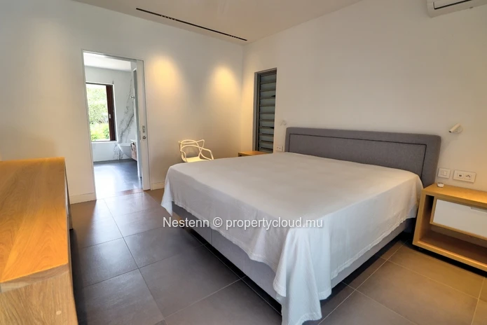Exquisite villa on Anahita's Golf Estate: A fusion of luxury and natural elegance