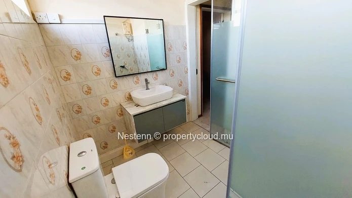 Spacious traditional apartment with 2 bedrooms