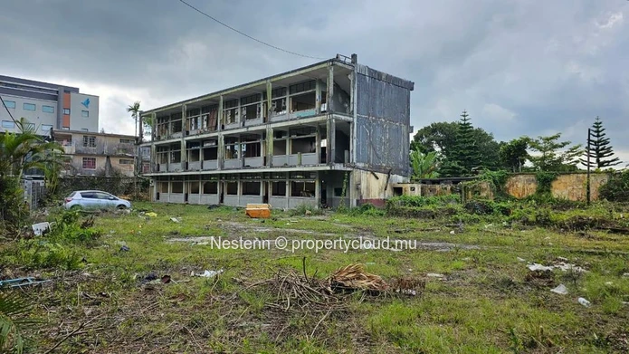 Commercial plot of 26 perches 