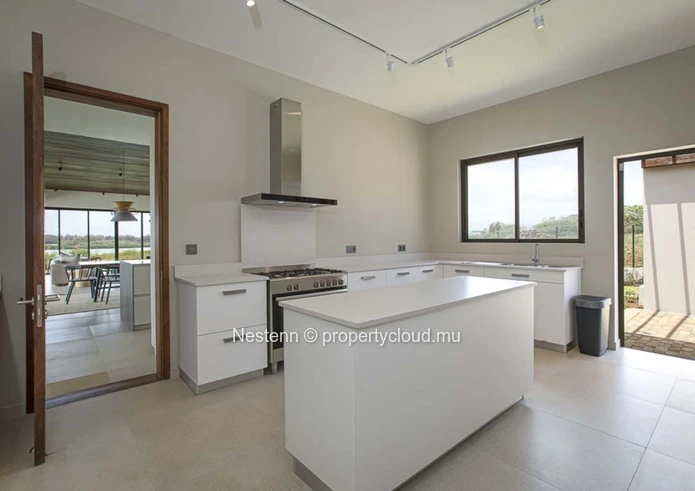 Villa moderne et exclusive de 4 chambres avec vue sur la mer 