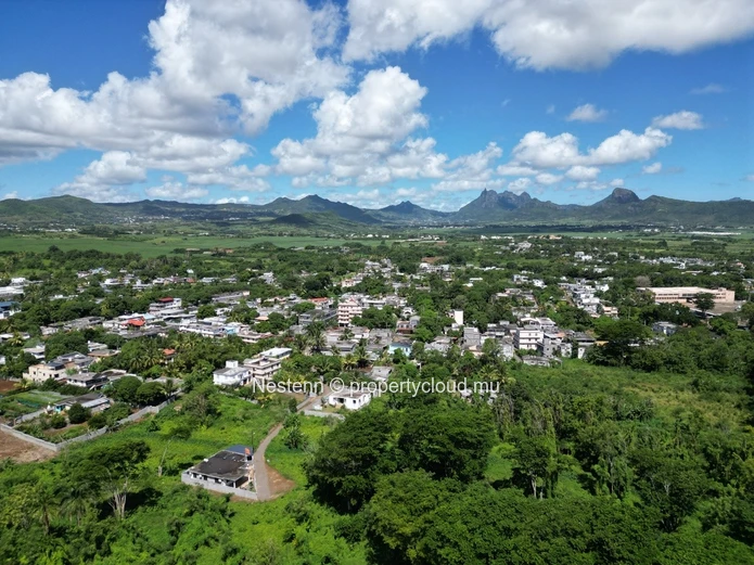 Terrain résidentiel de 2954 m², ce terrain est parfait pour votre projet de maison