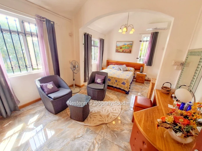 Duplex de 3 chambres en résidence sécurisée
