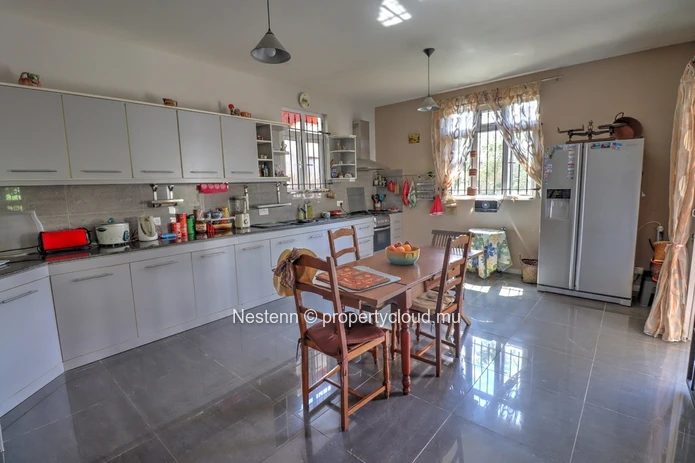 Maison meublée familiale de 3 chambres proche de la plage. 