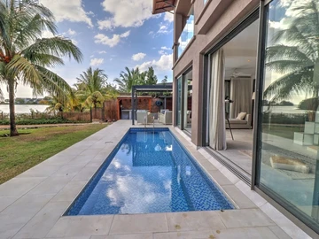 4 Bedroom Apartment