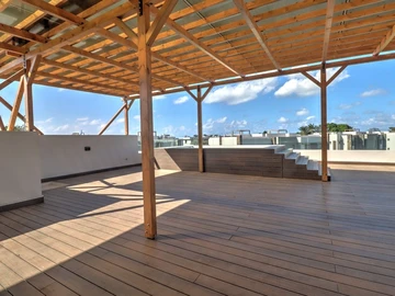 4 Bedroom Apartment