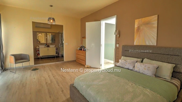 Family home of 4 bedrooms