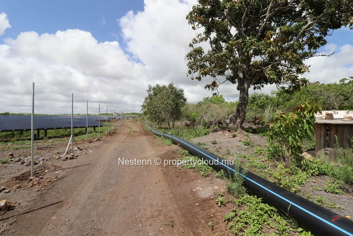 Well located agricultural plots of 10 acres.