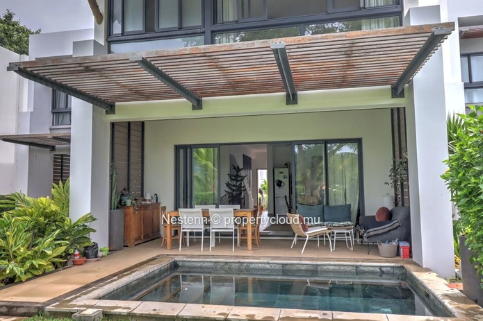 Superbe duplex de luxe en bord de rivière