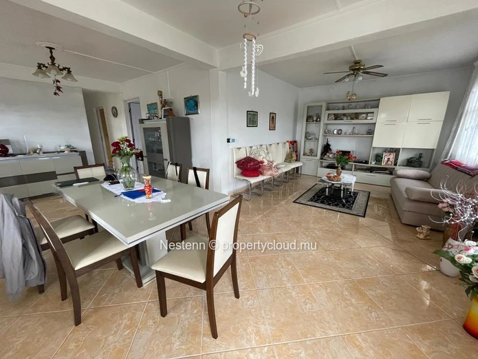 Spacious 2-Bedroom apartment with rooftop 