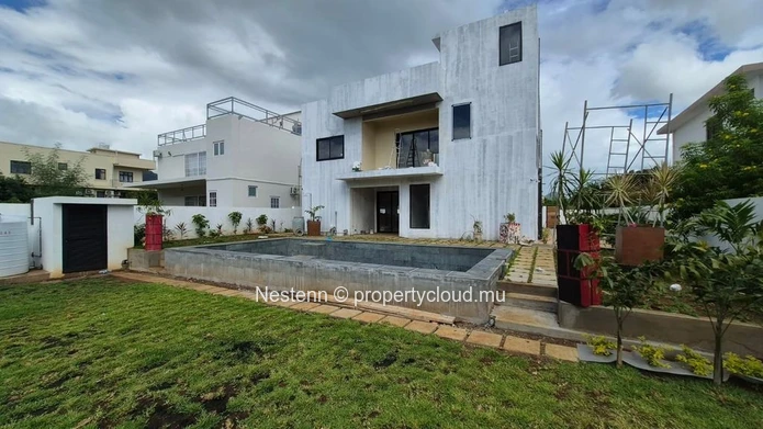 Villa moderne de 4 chambres 