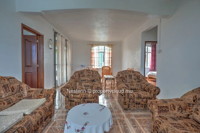 Maison spacieuse de 7 chambres 