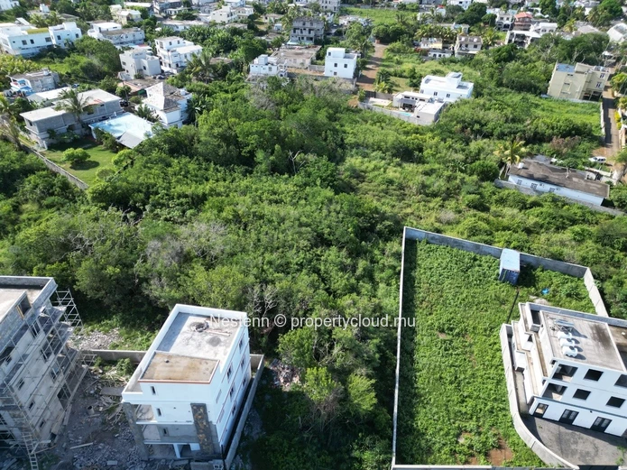 Residential land of 751 sqm found in the heart of Grand Baie.