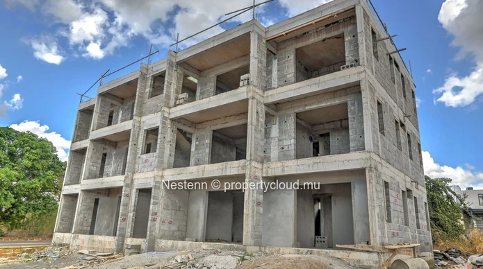 Penthouse duplex neuf – avec toit-terrasse privatif et vue imprenable sur le coucher de soleil