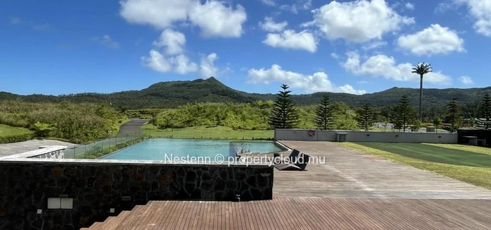 Spacious 5,015 m² Residential Plot with Golf Lifestyle in Avalon