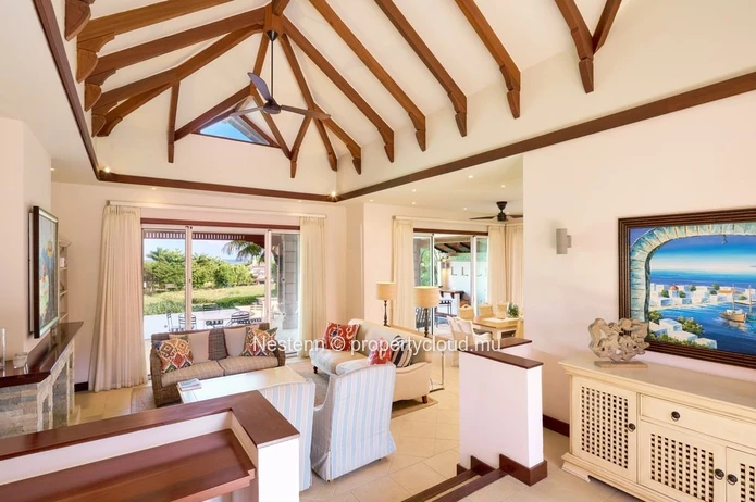 4 bedrooms villa with private pool and garden in a golf estate