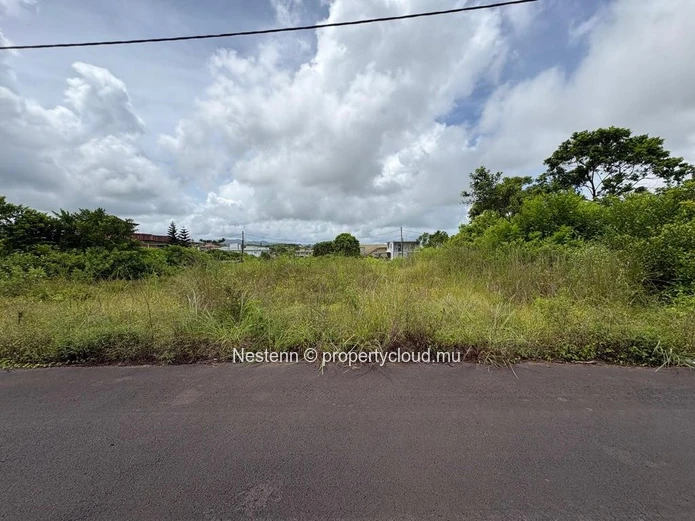 Residential land of 10.7 perches