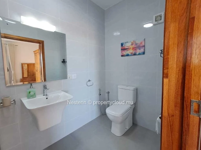 Élégante villa contemporaine avec suites 