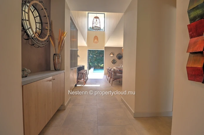 Villa 3 chambres avec piscine privée jacuzzi accès mer et proche golf