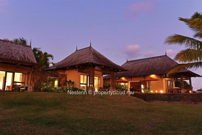 Villa vue mer avec accès plage