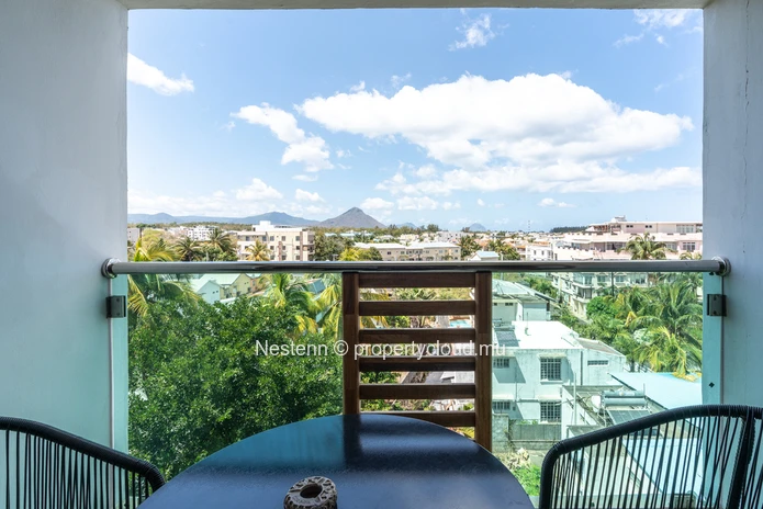 Penthouse de 105 m2 avec toit privé et à seulement 5 minutes à pied de la plage.